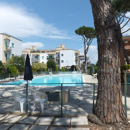 Complesso Riva Di Badino Aparthotel Terracina